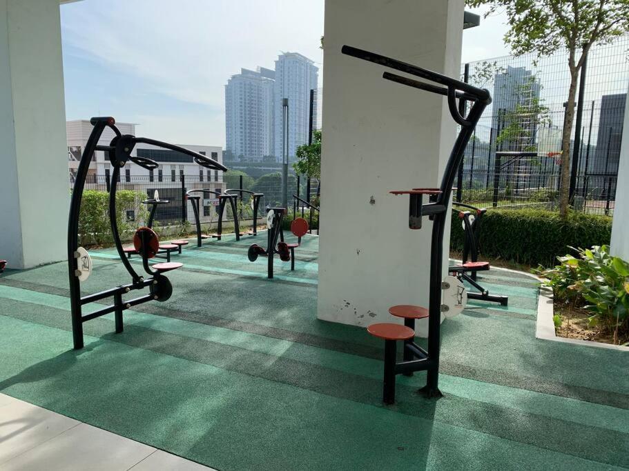 Stylish Romantic Couples Getaway - Netflix&Relax 7 Cyberjaya Zewnętrze zdjęcie